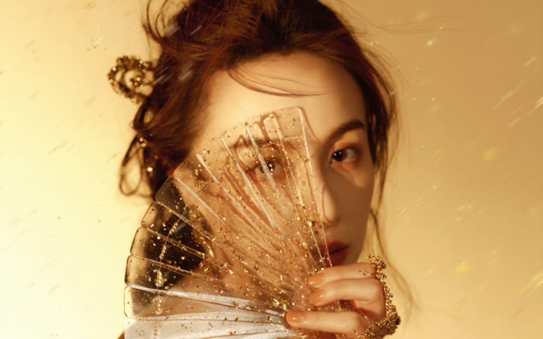 隆妮 | 小隆最新时尚大片,美到心尖