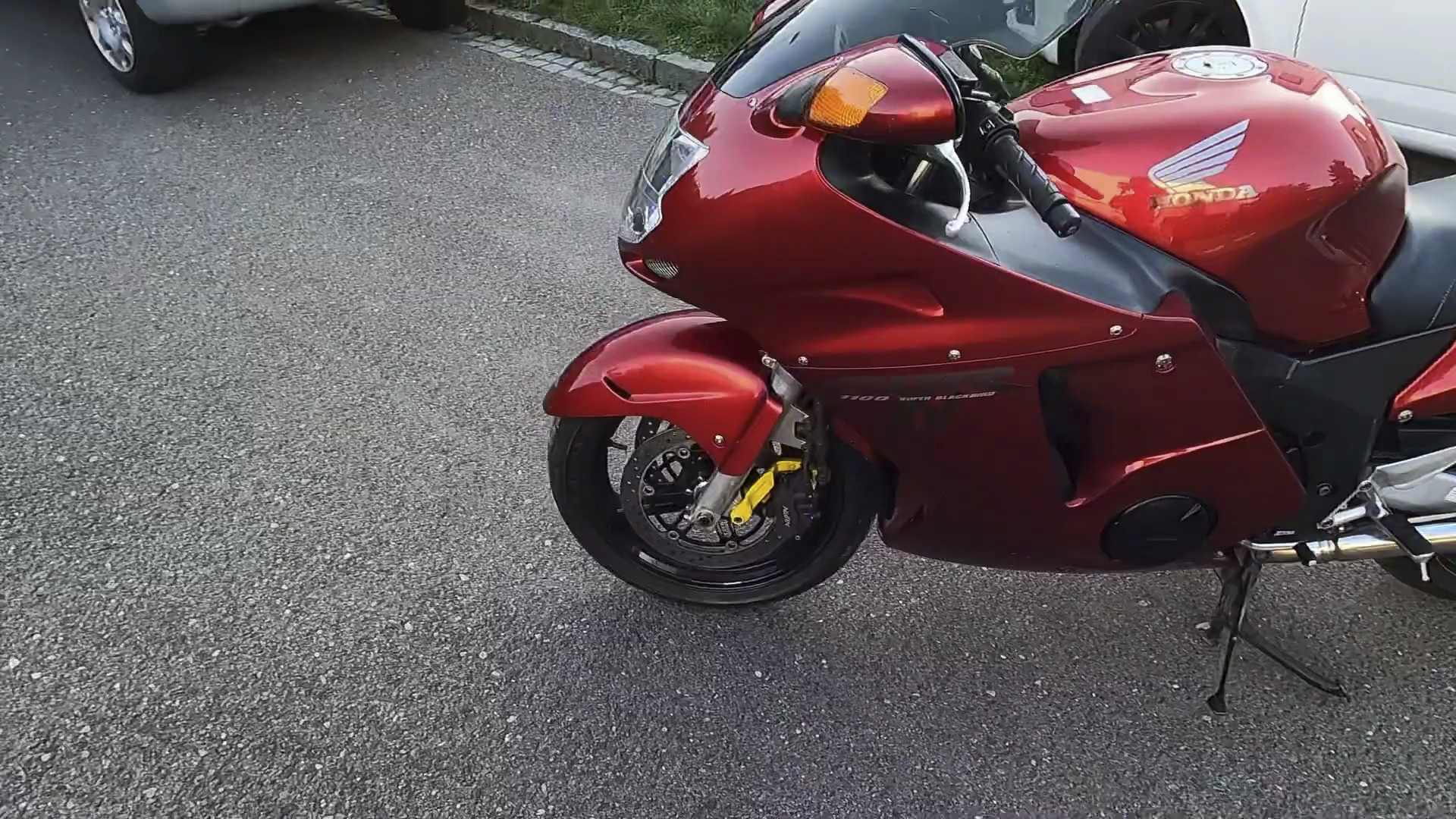 cbr 1100 xx cold start and walk around_本田 1100 xx_本田黑鸟_冷