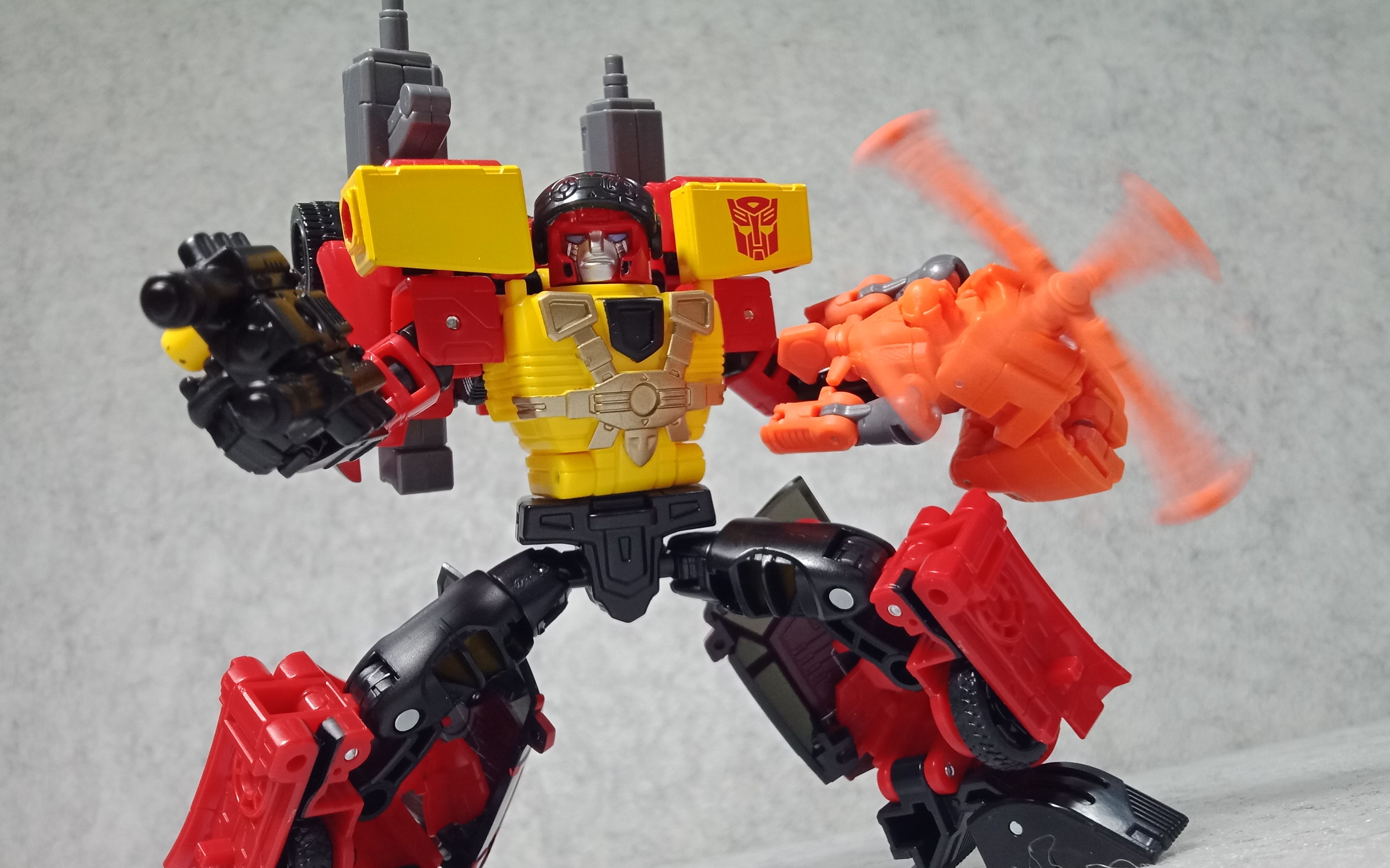 配色能拯救模具吗?变形金刚 传世进化 a版能量化激射!