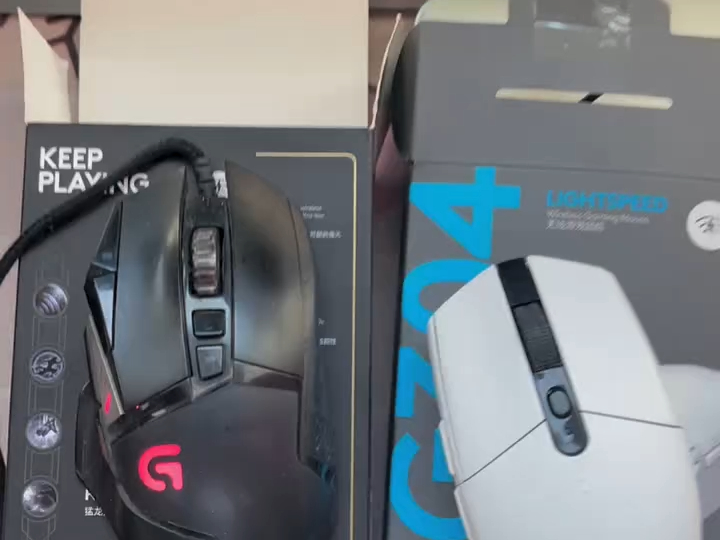 我的鼠标是罗技g502和罗技g304,今天和大家聊一下,罗技鼠标怎么用宏