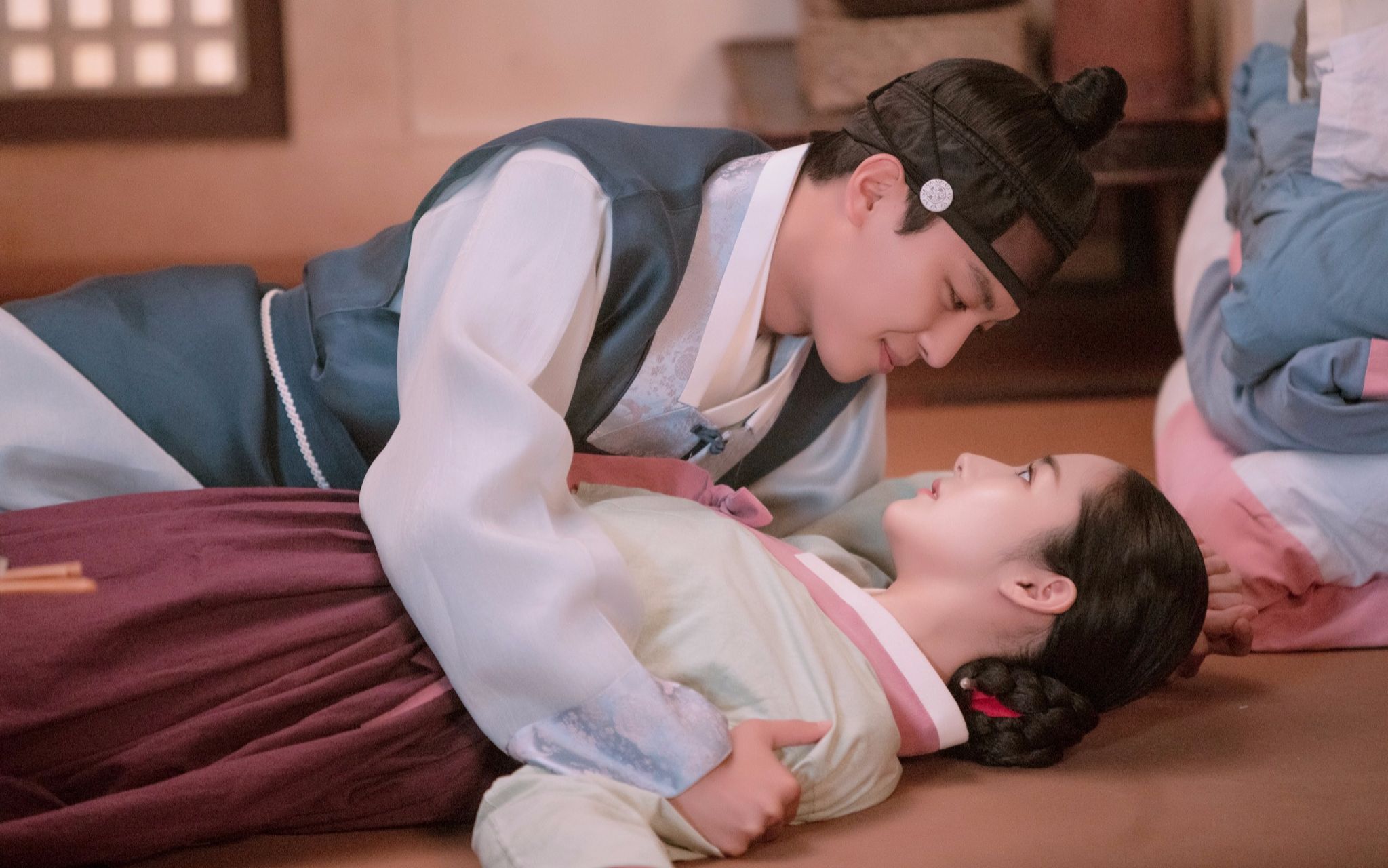 吻戏cut延宇振血红安利吻戏匠人