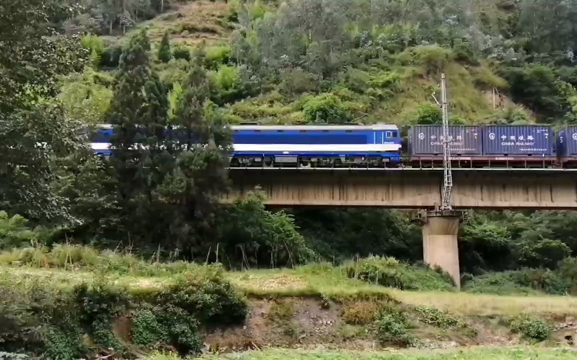 【看,火车!】打卡南昆铁路哔哩哔哩bilibili