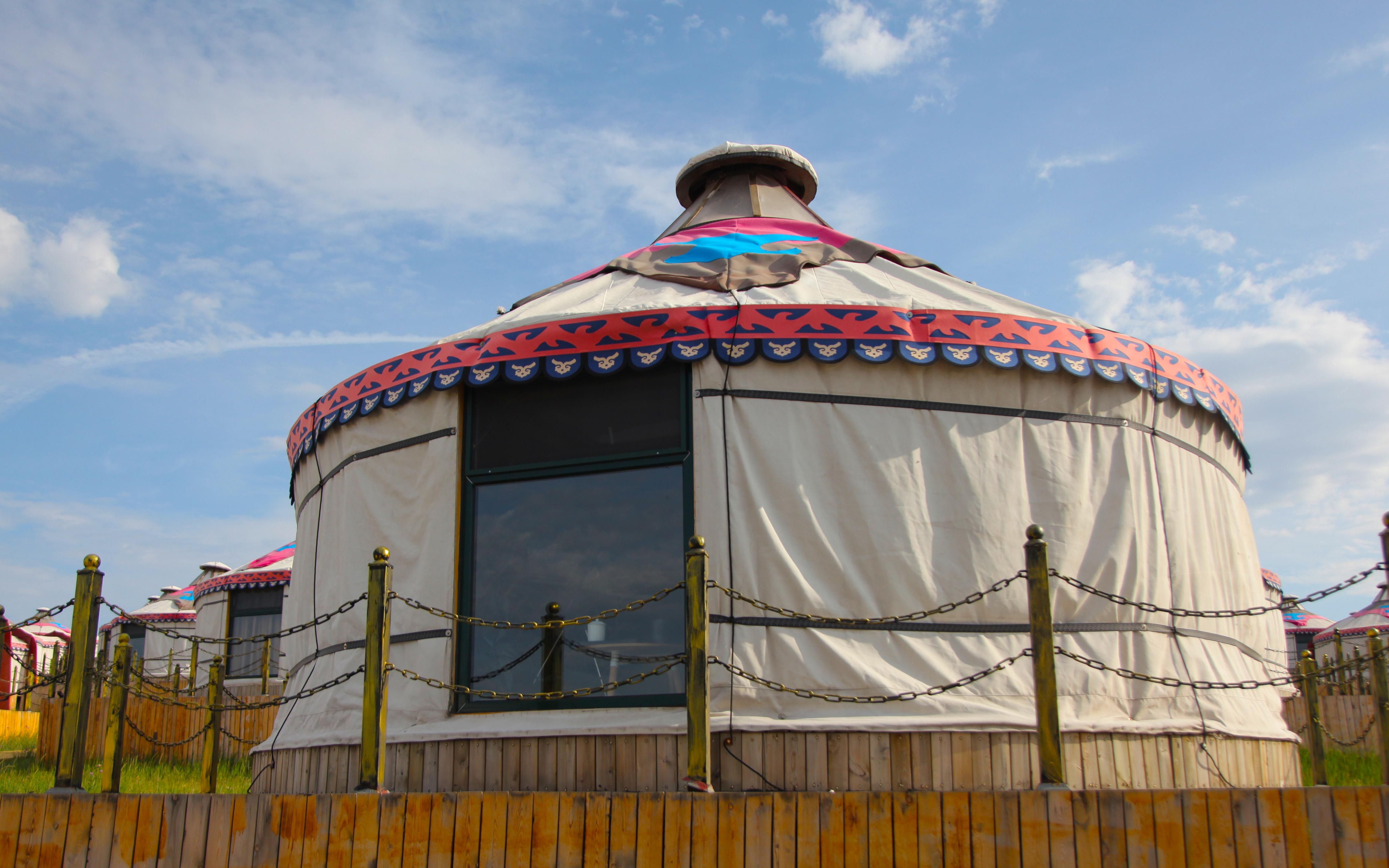 旅行路线# 在草原上住蒙古包是一种什么样的体验?