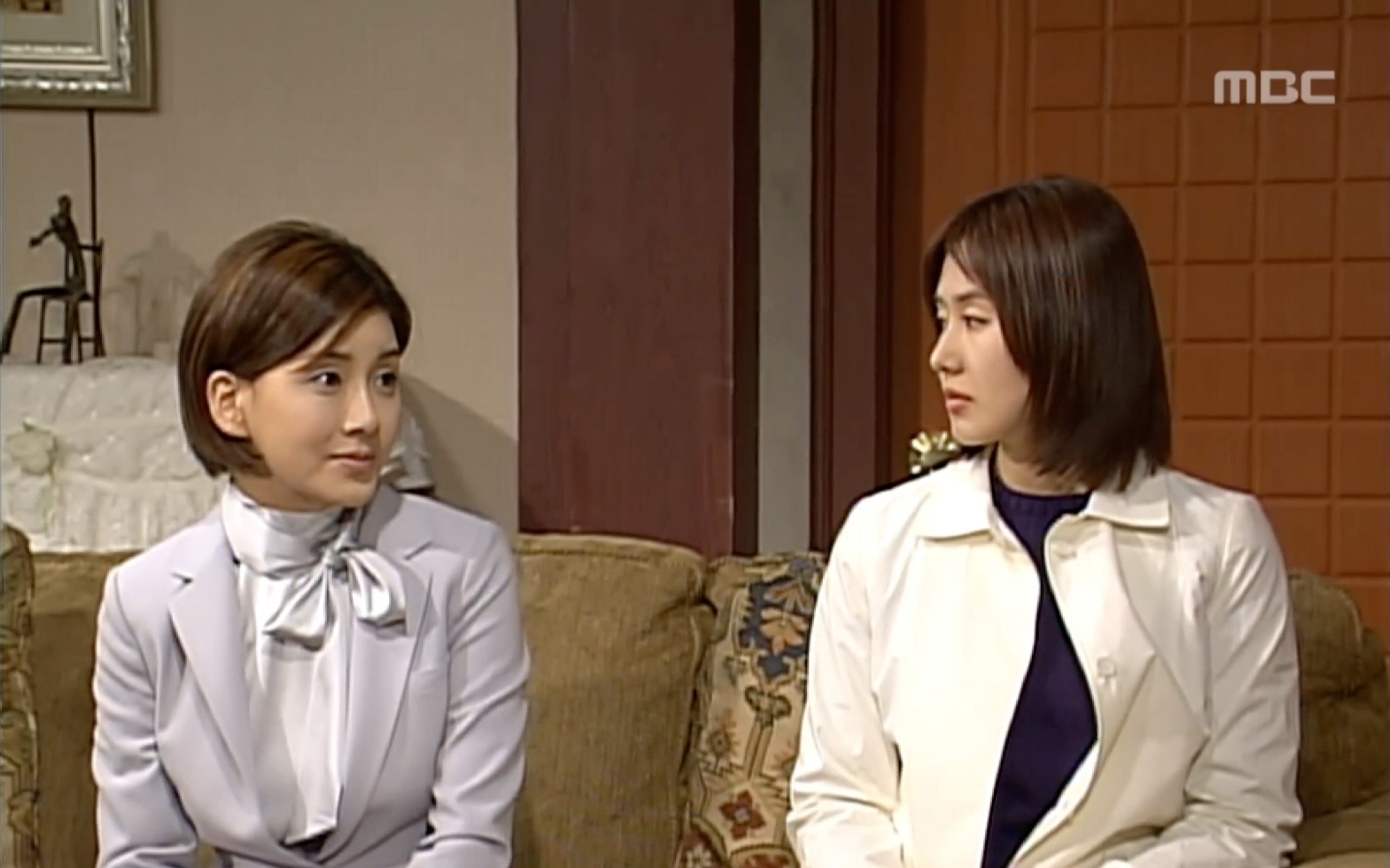 【韩语高清】乞丐王子100:蔷薇四处借钱 星星再次泄密