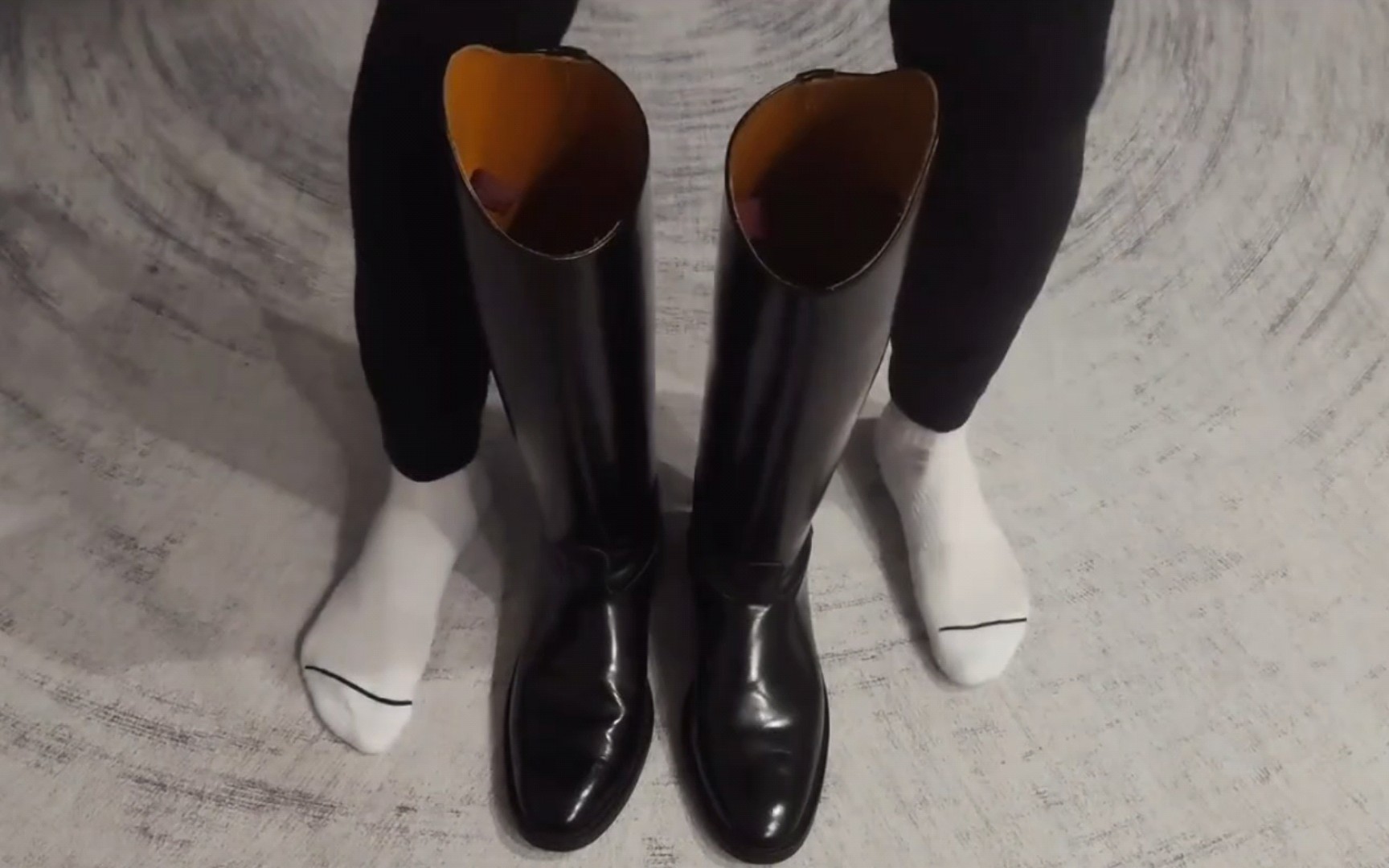 天气不好的时候也想穿马靴#白手套#乳胶手套