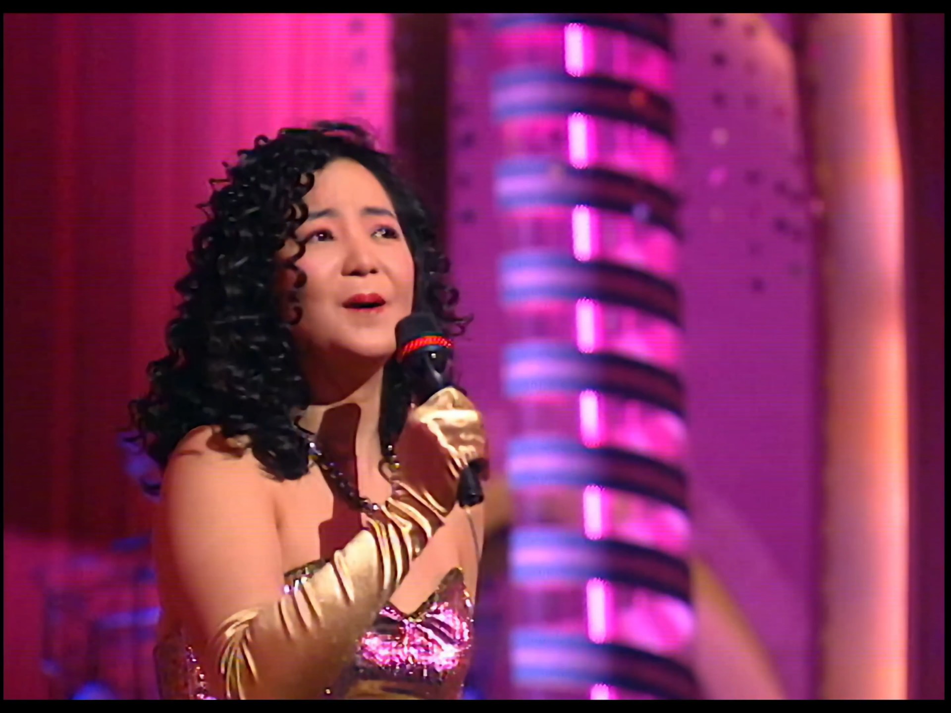 邓丽君 漫步人生路 92年亚洲小姐决赛