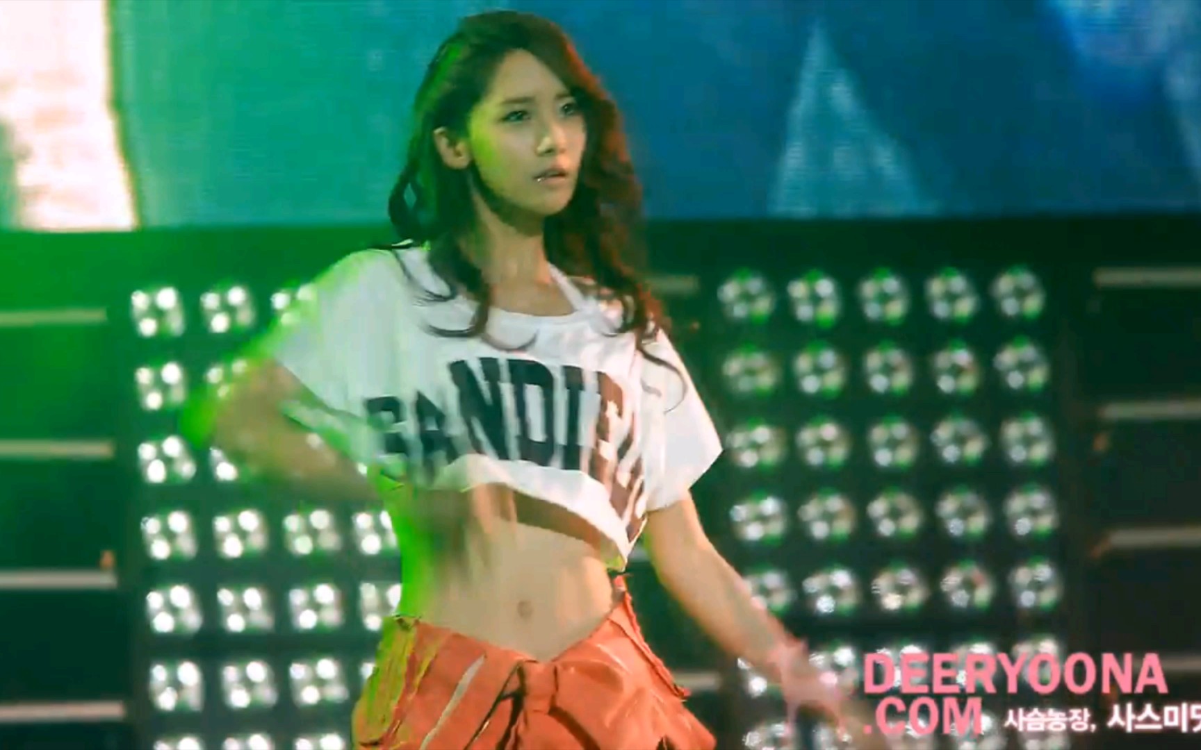 111023 少女时代 Yoona林允儿 在家族演唱会上的dance battle哔哩哔哩bilibili