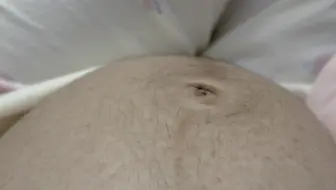🤰孕29周+1，我的崽又在踢膀胱，掏我腰子，宝啊～你一天到晚的掏来掏去是在找什么吗？😂😂#胎动#胎动瞬间 #胎动厉害的宝宝 #孕晚期