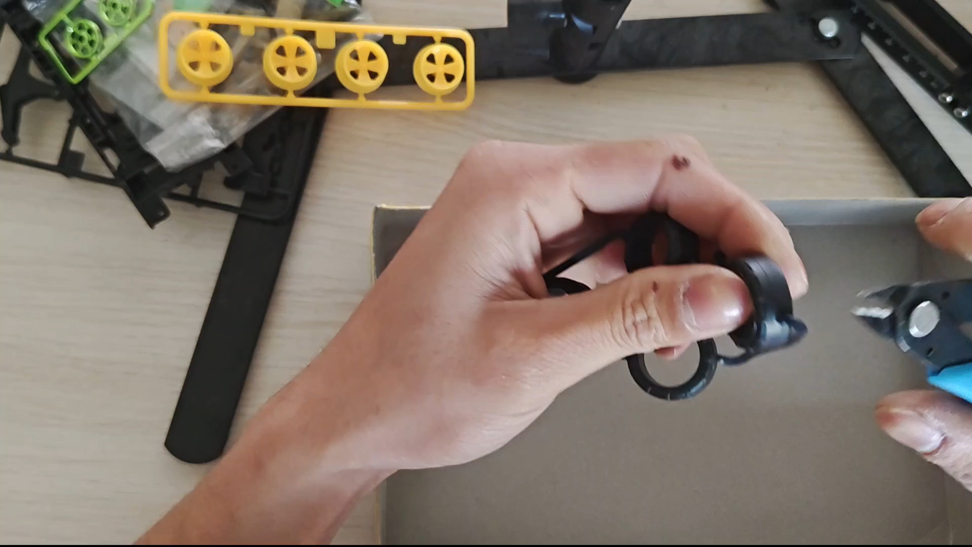 奥迪双钻四驱车野战队再版野羚羊