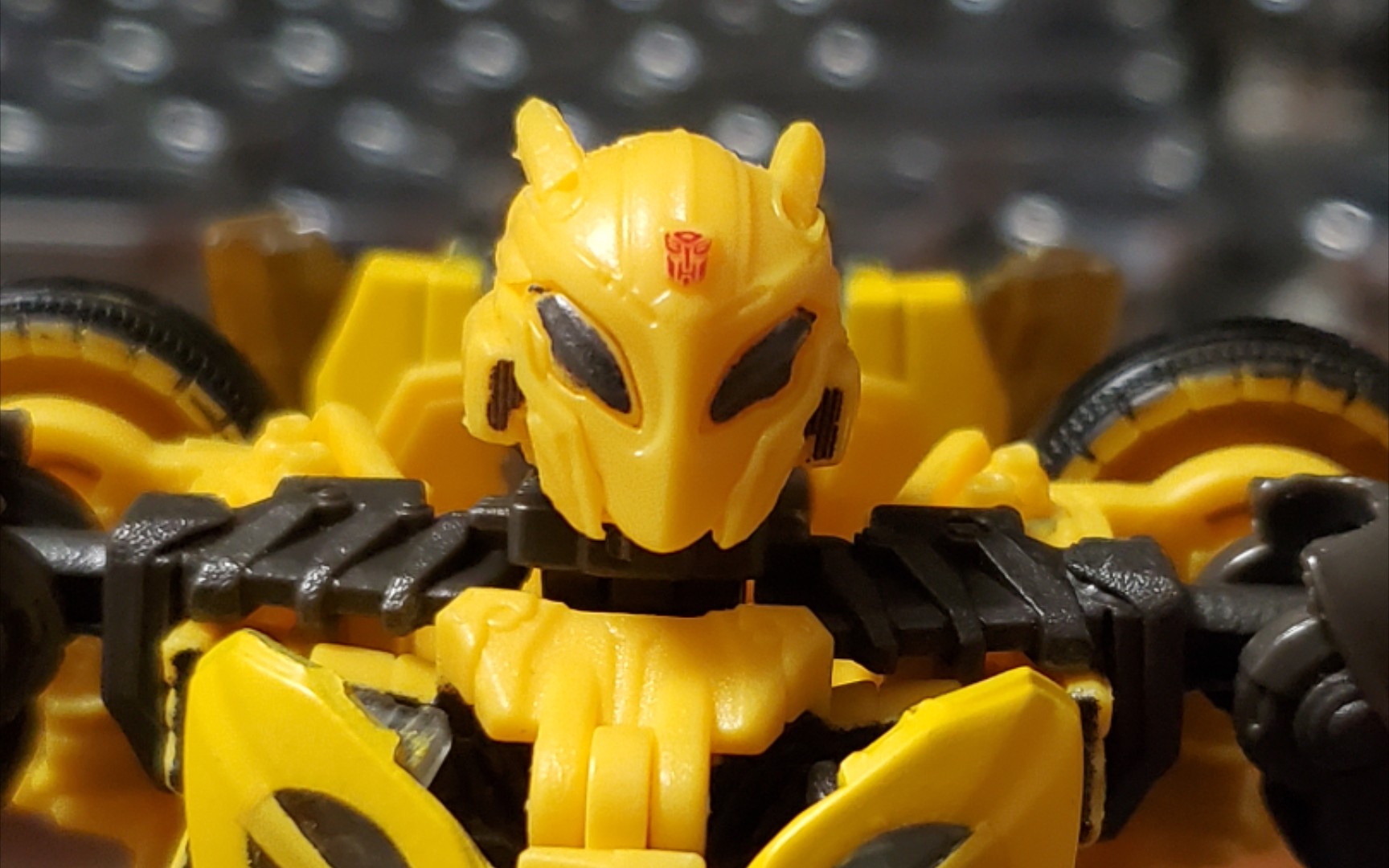 孩子宝电影大黄蜂塞星形态ss70加强级大黄蜂b127开盒正逆变形