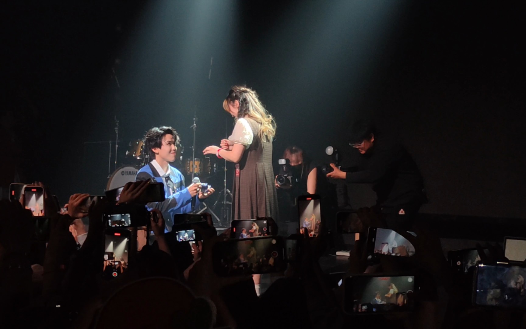 【4k】老番茄求婚全过程 cheese谢幕《狮子座》live瓦肆现场4.