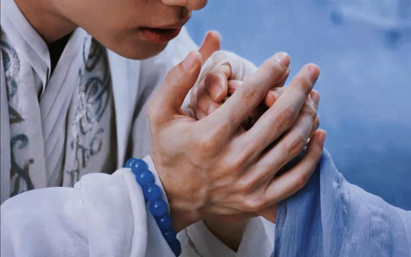 【罗云熙-手控福利】人美,手更美!他就是颜控 手控的天堂