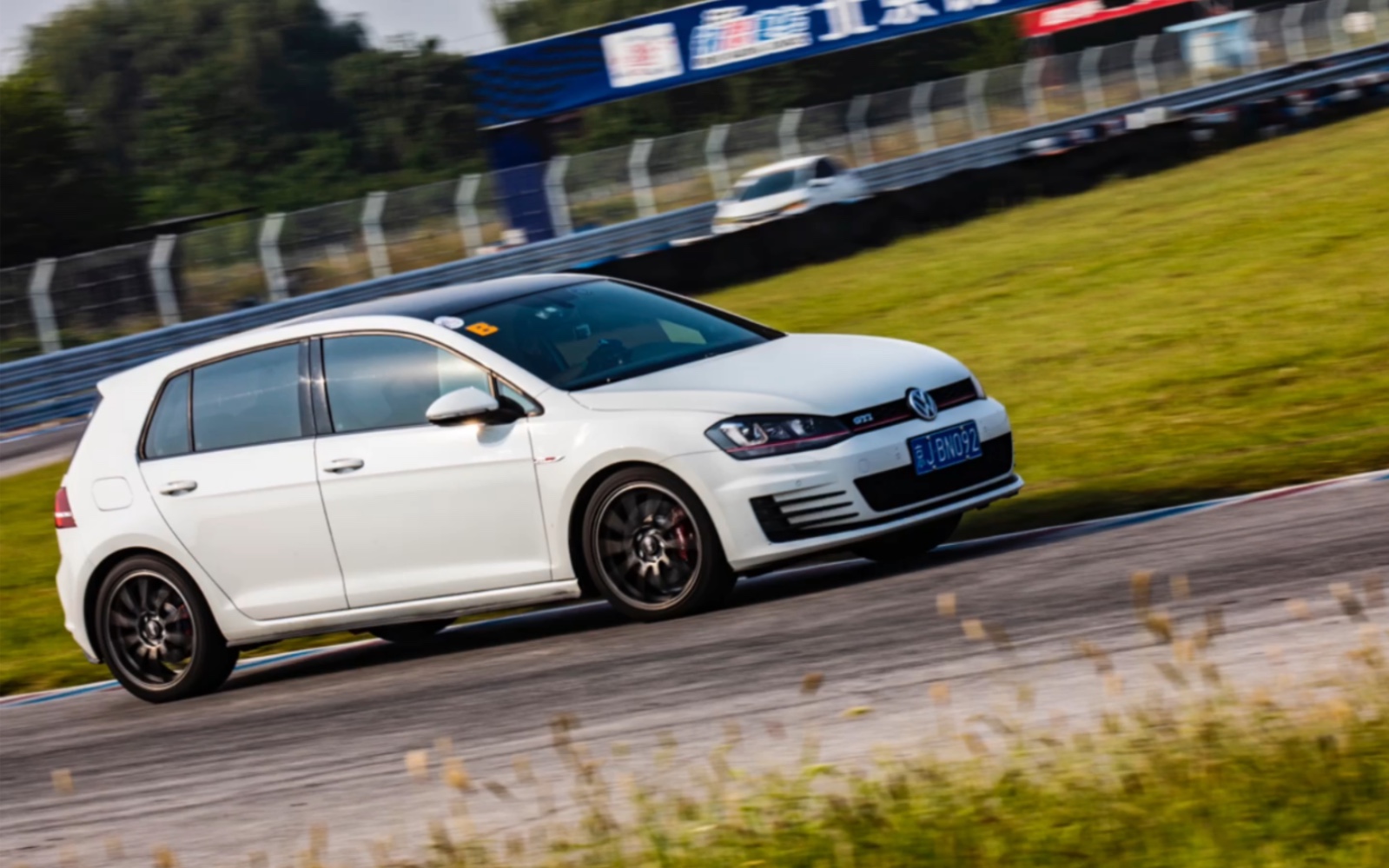 北京锐思 2022.9.12 VW MK7 GTI 车内第一视角 1'01.145哔哩哔哩bilibili