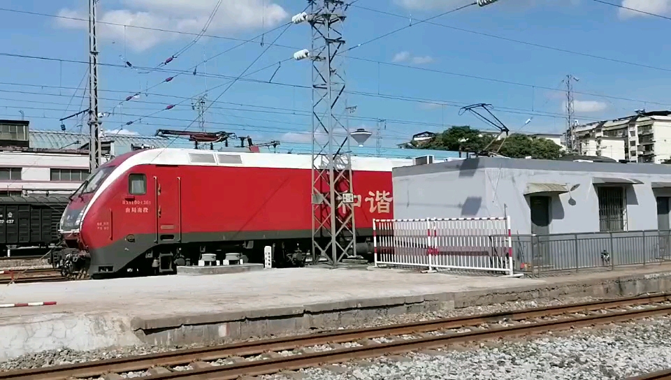 南局南段hxd1d0436牵引广州温州k326现已停运衡阳站三道发车