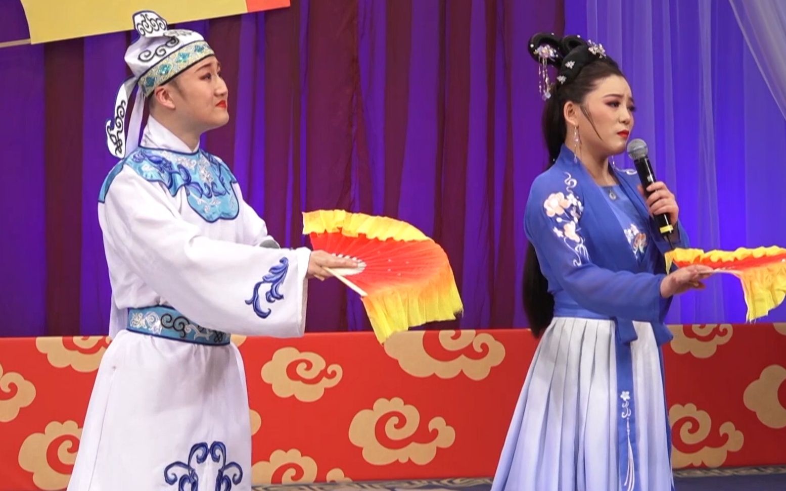 赵家班东北传统二人转《楼台会》选段 演员:二黑,郭思岐