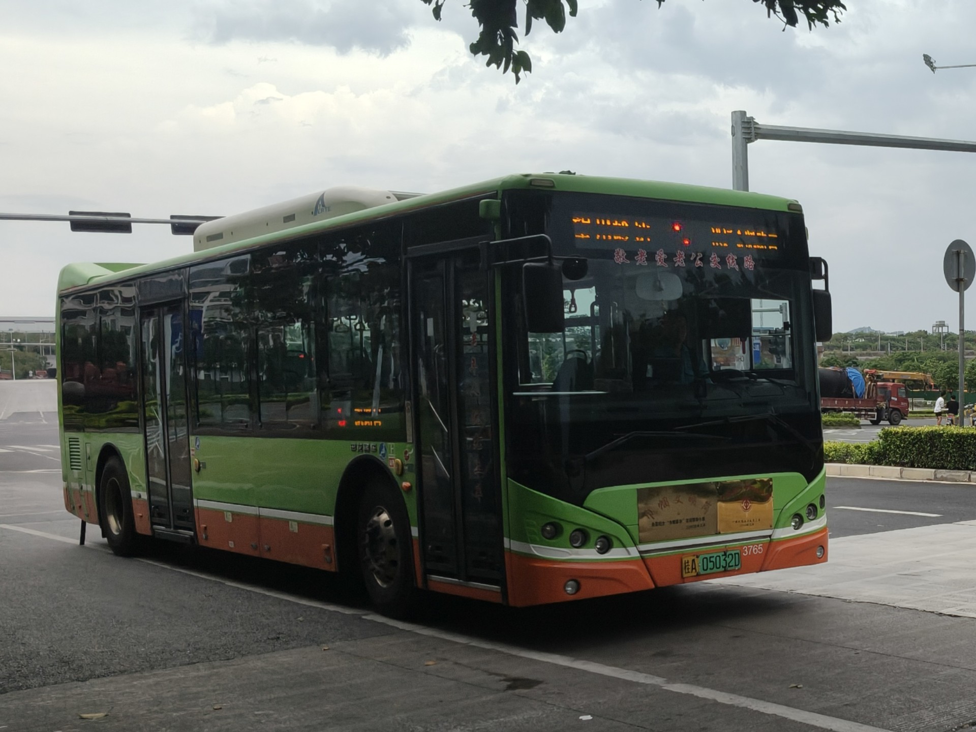 南宁公交5路pov