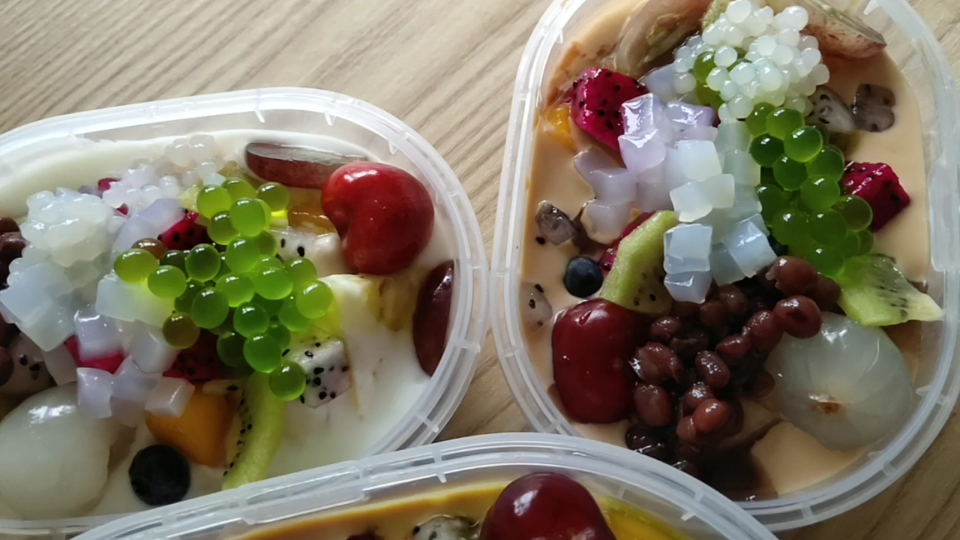活动作品营口千果艺的水果捞颜值与味道并存的小店