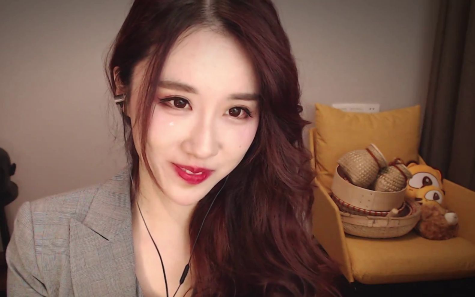 【轩子快乐助眠】18.10.7:女老板场景