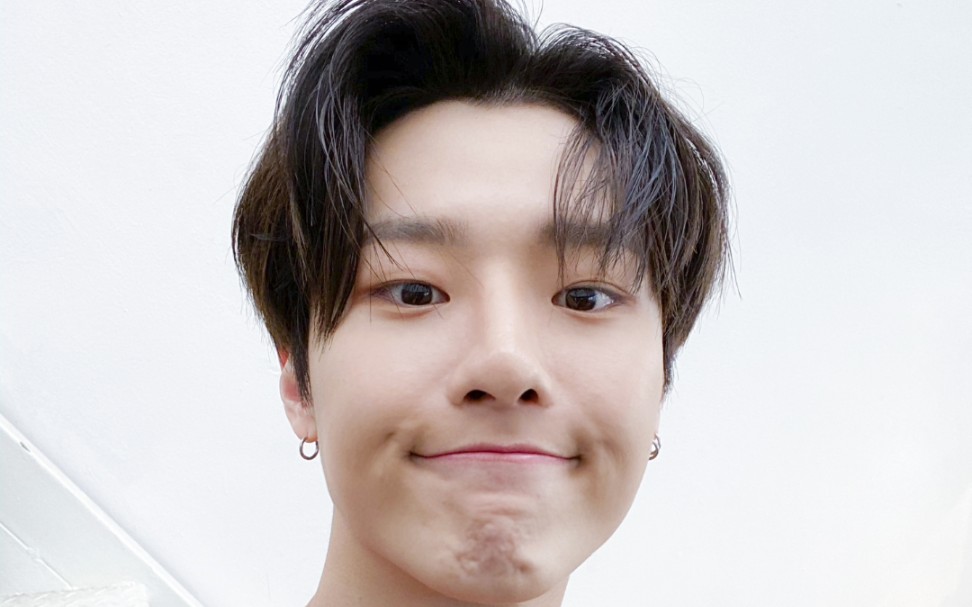 曹承衍最新ins直播 marry you