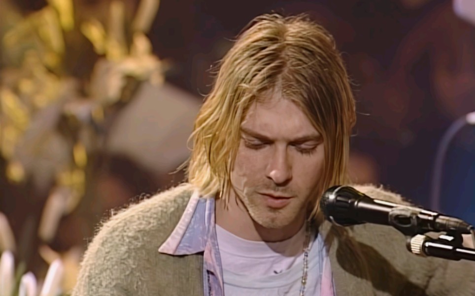 [图][4K] Nirvana | MTV Unplugged In New York (Full Show)