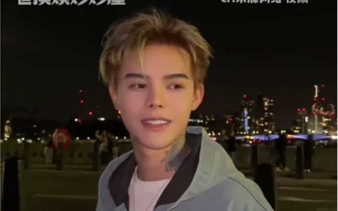 殷世航 把尊严放进骨子里去赚钱,再用钱把尊严买回来02"殷世航02