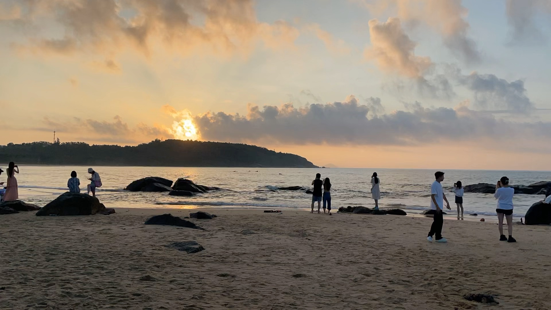 海南万宁 日出(2023年6月4日)