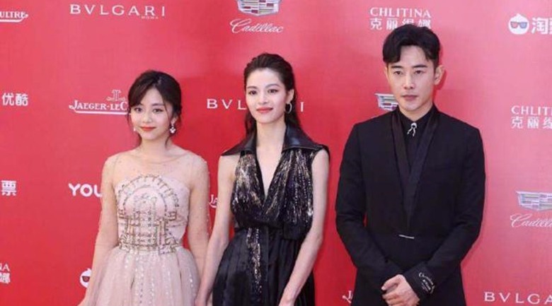 《八月未央》罗晋,谭松韵,钟楚曦 剧组登上电影节红毯