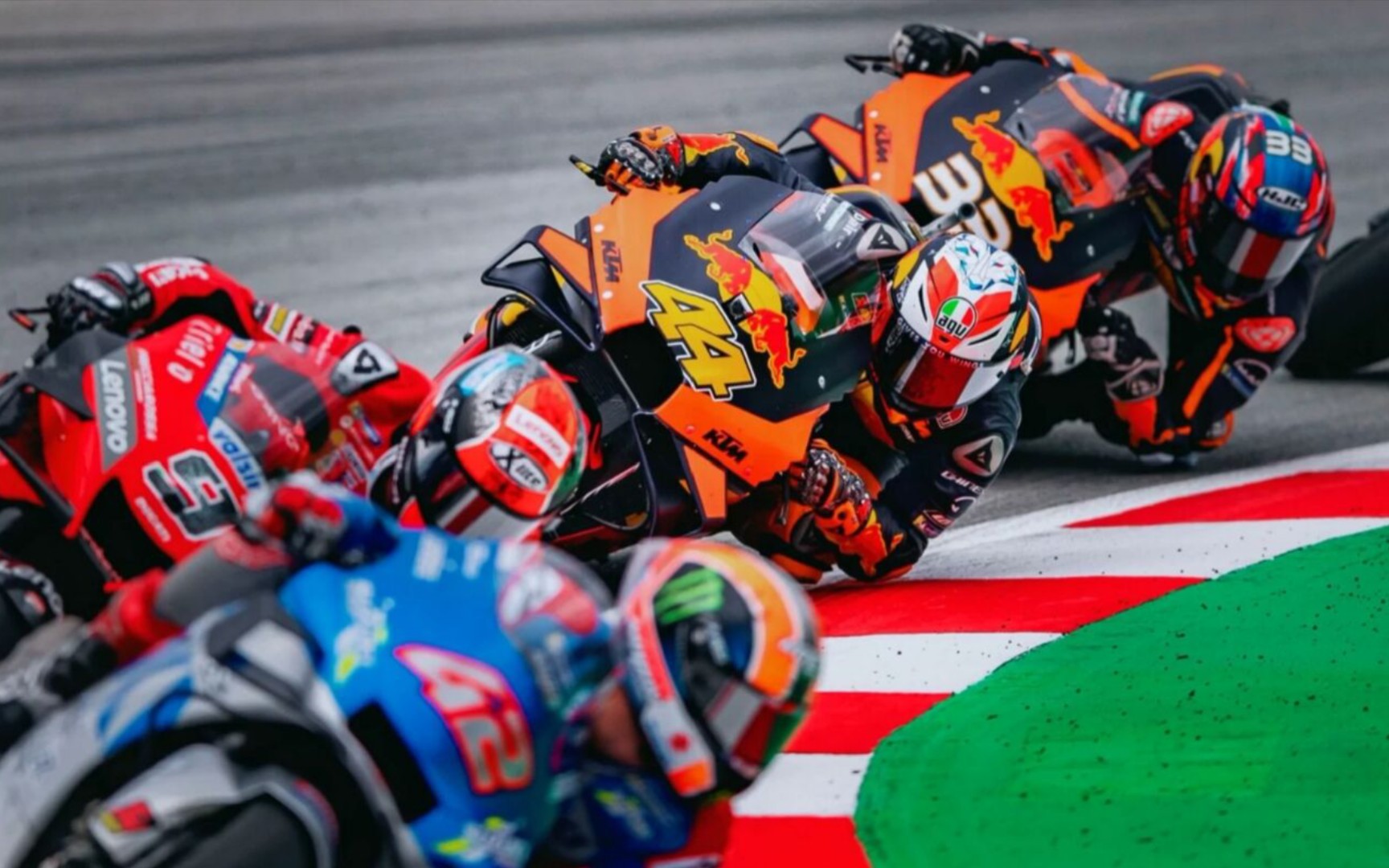 〔MoToGP/混剪/燃向〕GP是冠军诞生的地方!哔哩哔哩bilibili