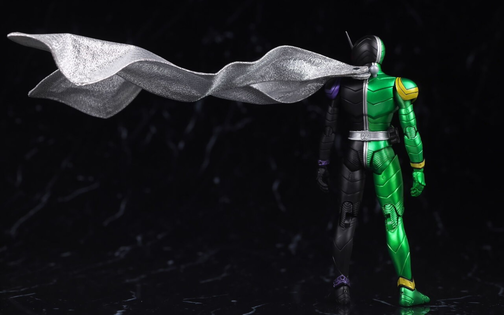 figuarts(真骨雕制法) 假面骑士w 疾风王牌形态(风都侦探动画化纪念版