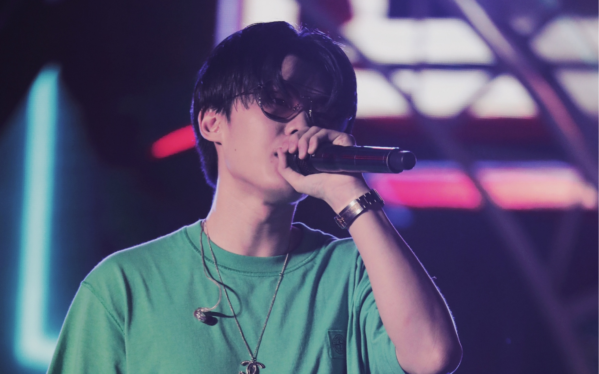 7.10蓝鲸音乐节沙一汀《暗恋》_哔哩哔哩_bilibili