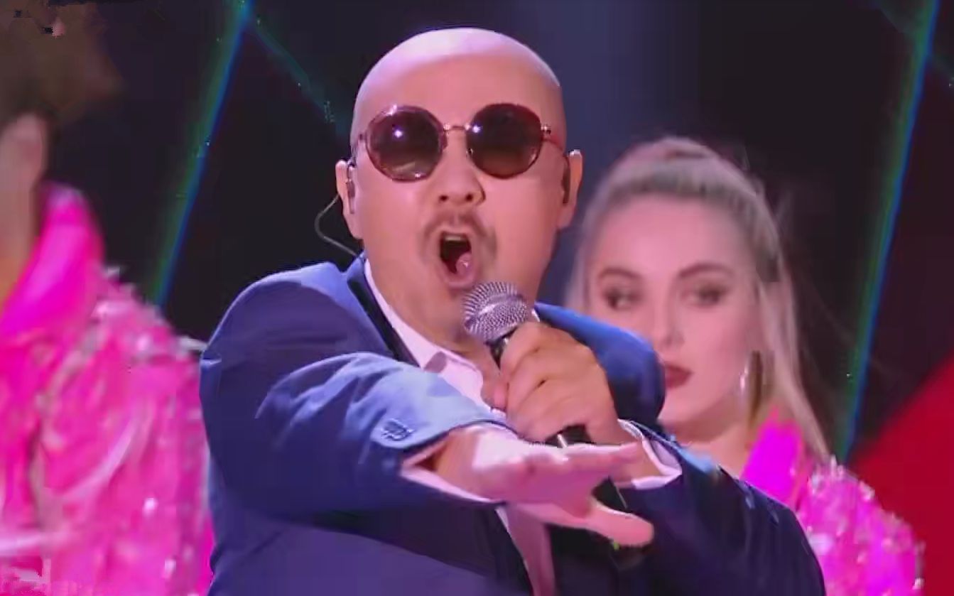 腾格尔魔性翻唱倍儿爽听完想挠墙大张伟真是惊为天人捂脸笑喷