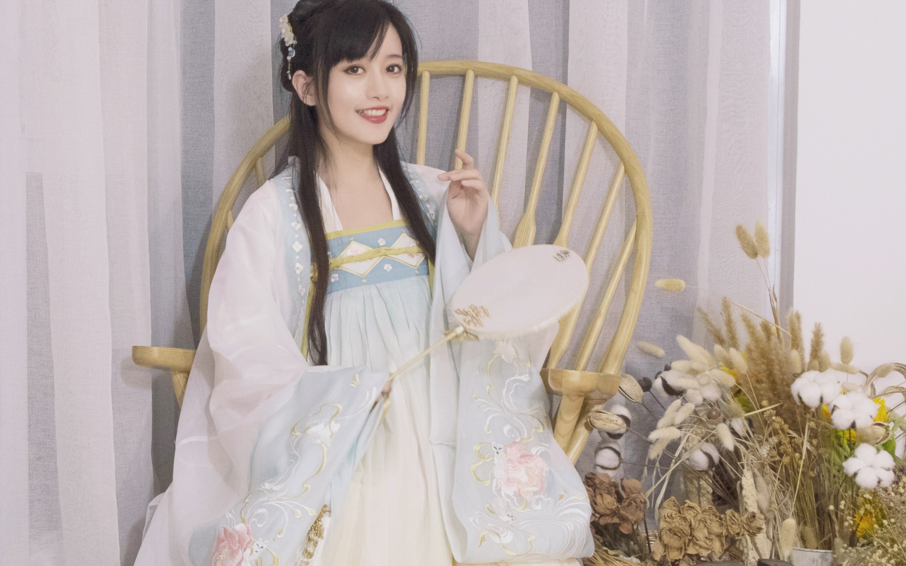 可能是我买过的最好看的汉服了中秋汉服推荐十三余小豆蔻儿婴宁开箱试