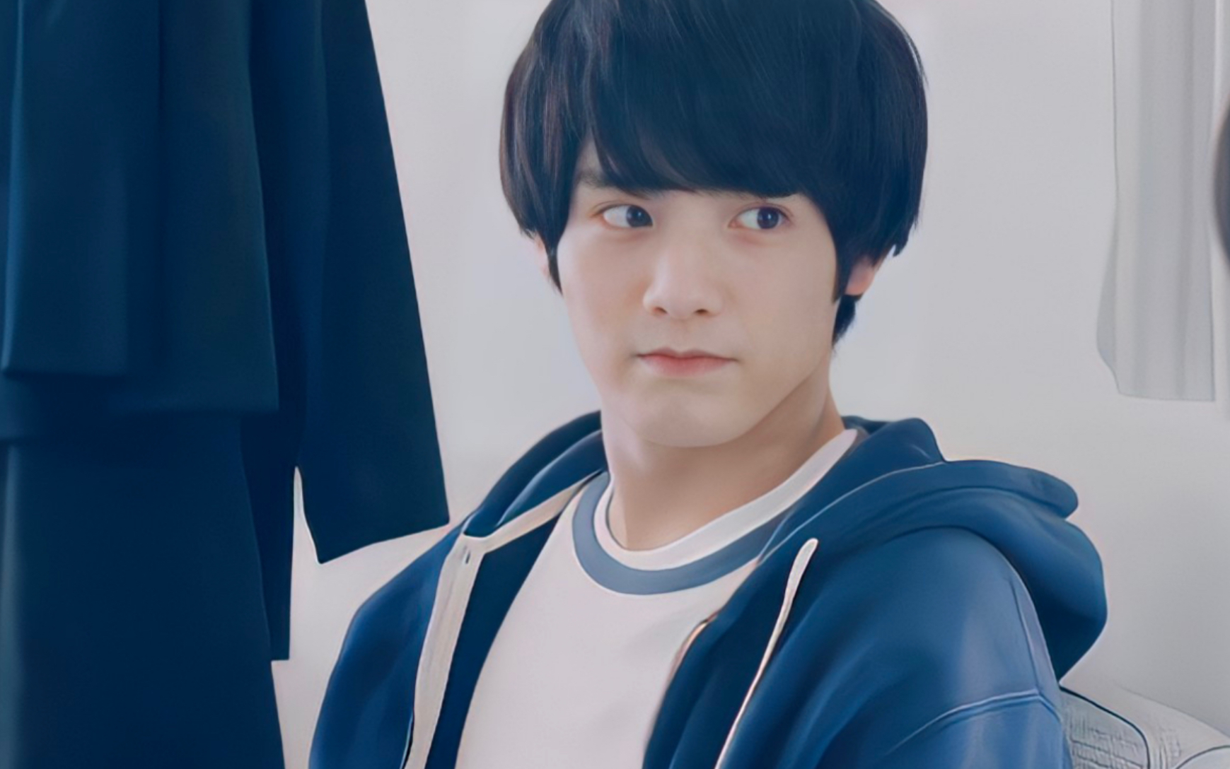 "安达清随处可见的30岁男人"