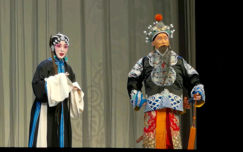 杨程对唱 京剧《红鬃烈马》武家坡经典唱段"八月十五月光明" 杨派李奕