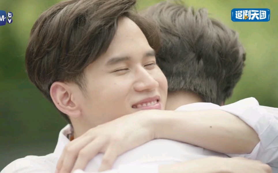 白色齿轮 12-4 中字