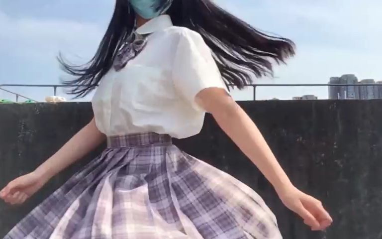 【小拖鞋】jk制服转圈圈极度舒适|今天是个蟹黄锅巴