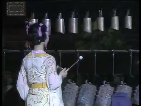 [图]【湖北省歌舞团】1985年春晚《编钟乐曲》《长袖舞》