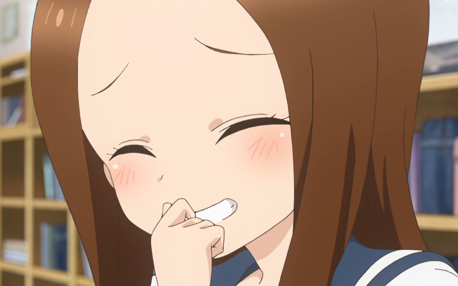 擅长捉弄的高木同学出游戏啦来猜拳吧