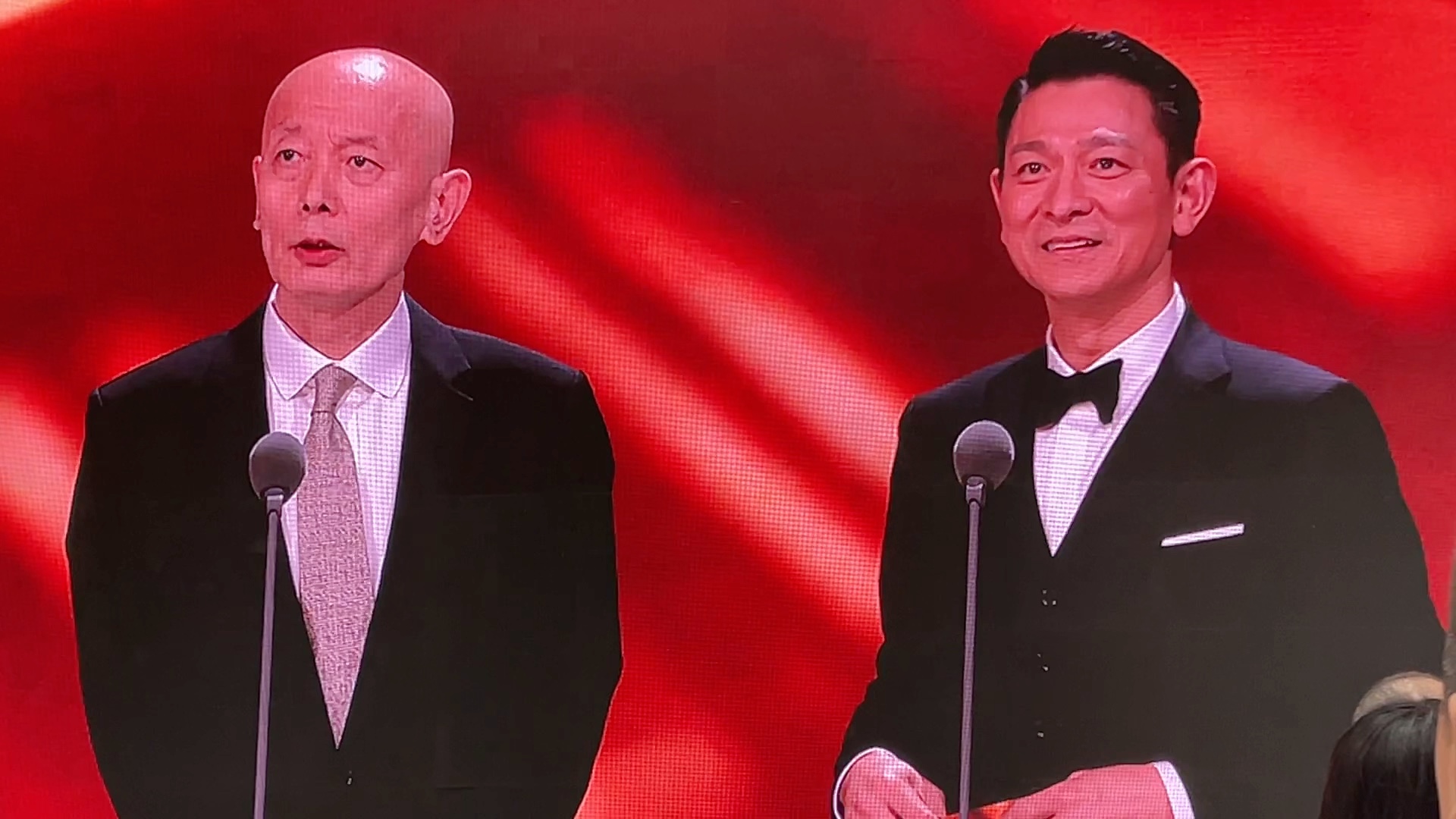 葛优被刘德华人气压倒,使出杀手锏逗乐全场