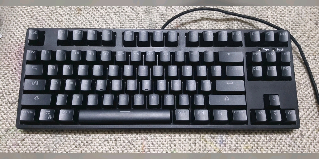 ikbc f87 樱桃银轴