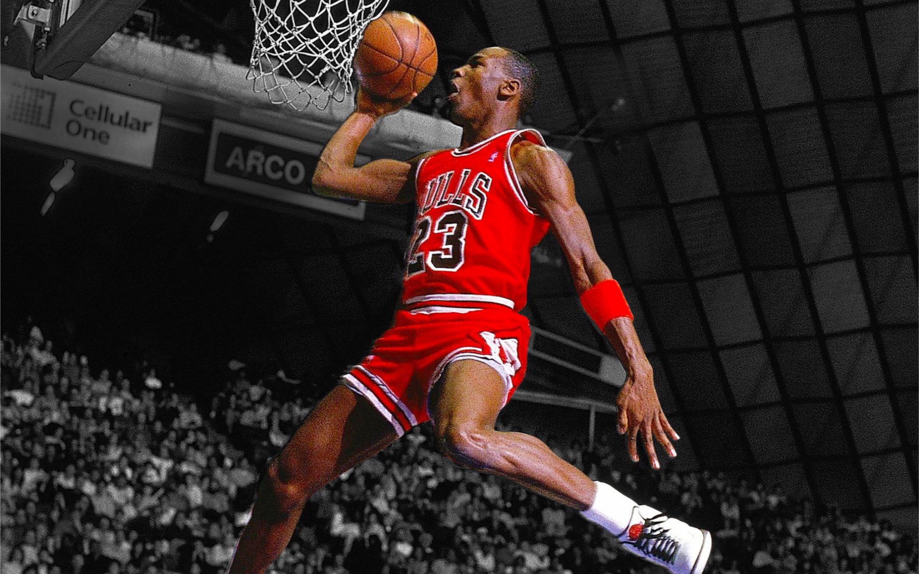 牛波一!幼年乔丹抢断单手大风车