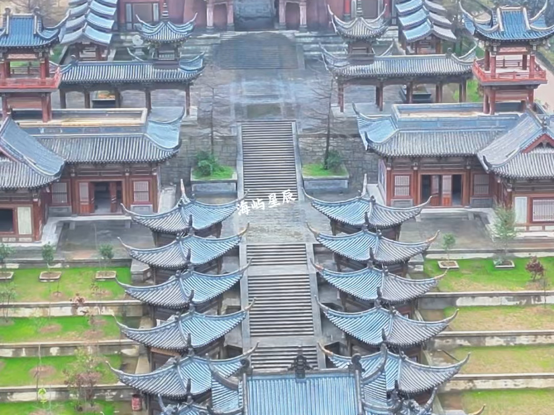 著名影视基地九泄潭已被拆除，从此再无九泄潭，真的太可惜了#九泄潭影视基地 #旅行推荐官 #影视基地海报