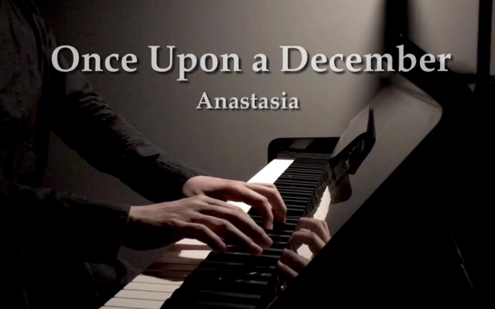 [图]《once upon a december》