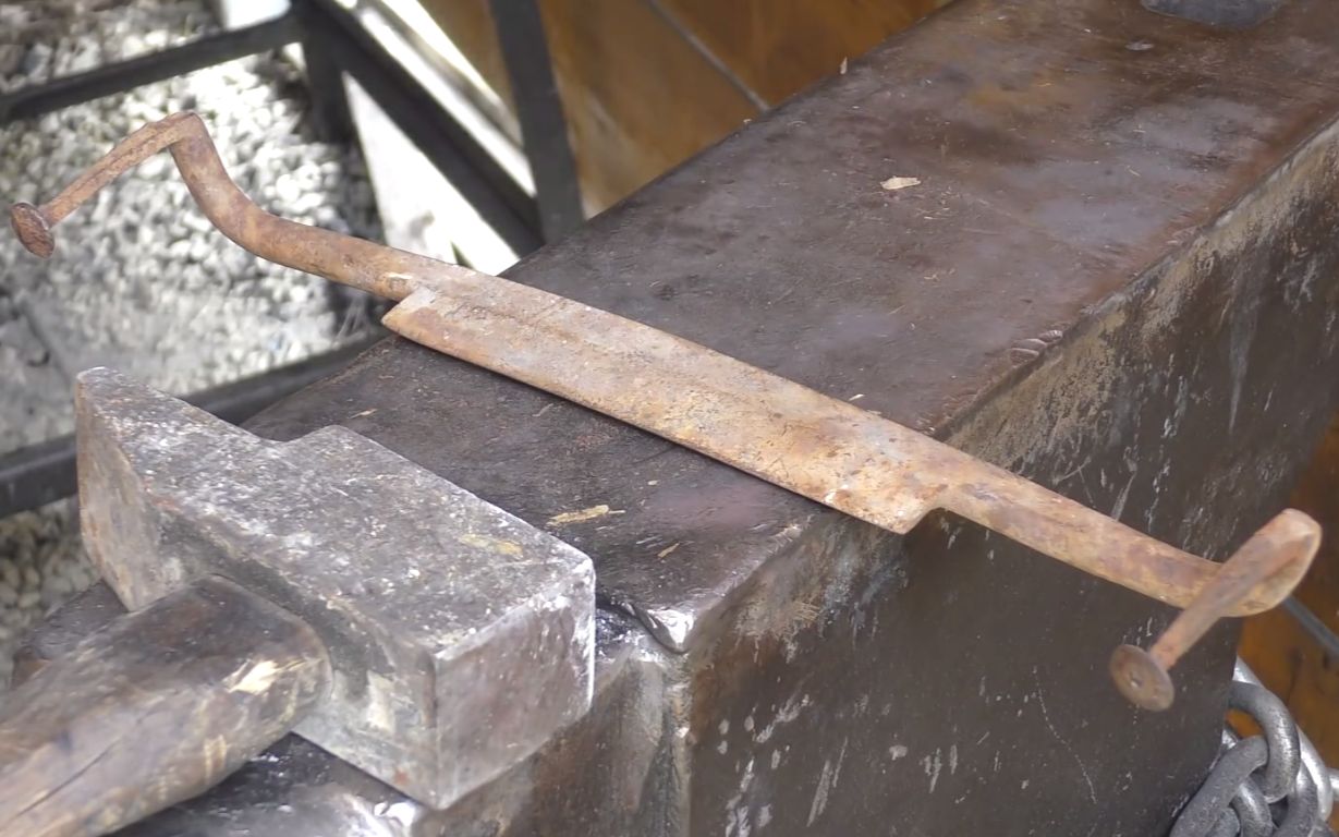 翻新一把废旧的木工拉刀