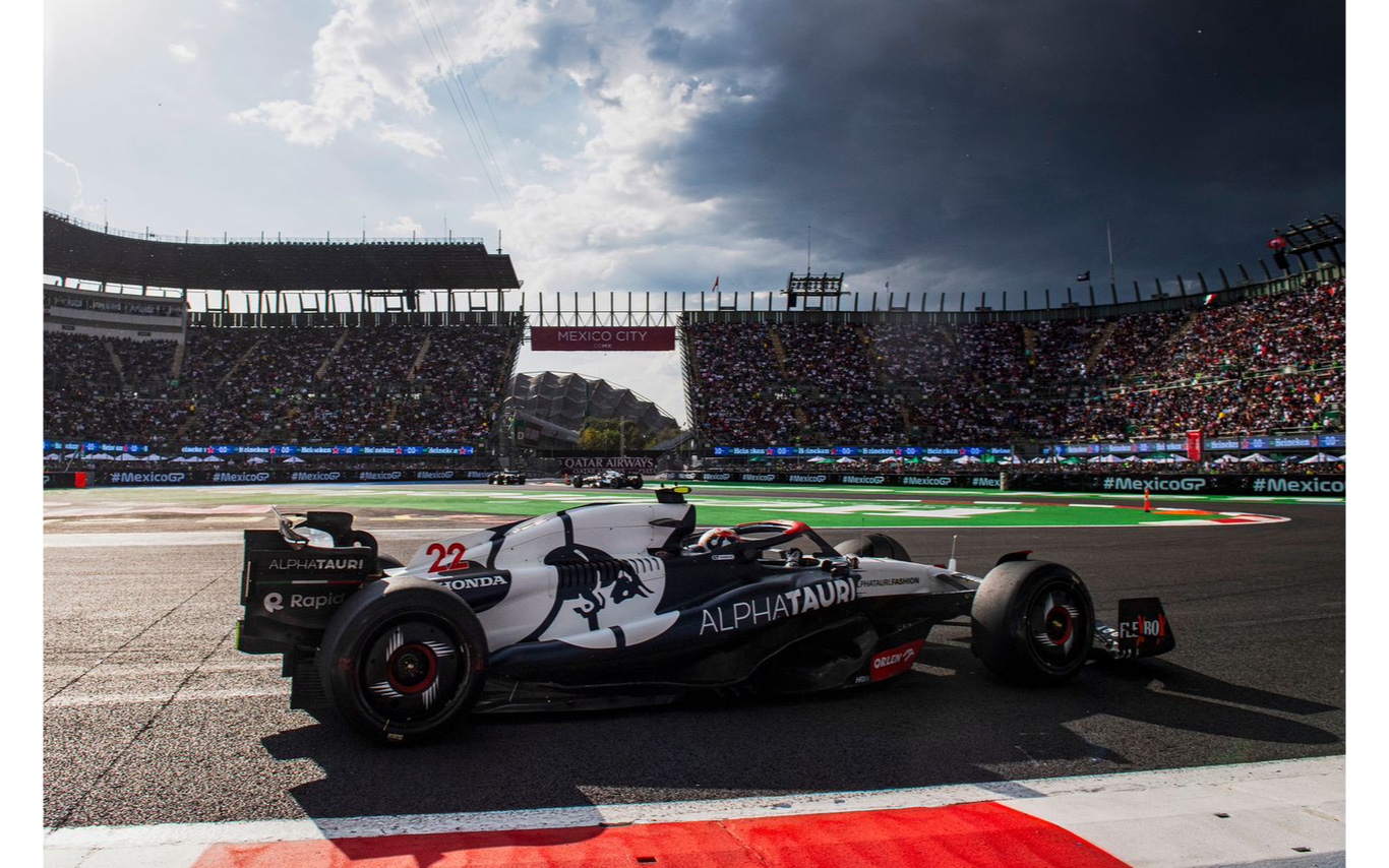 f12023墨西哥小红牛图片