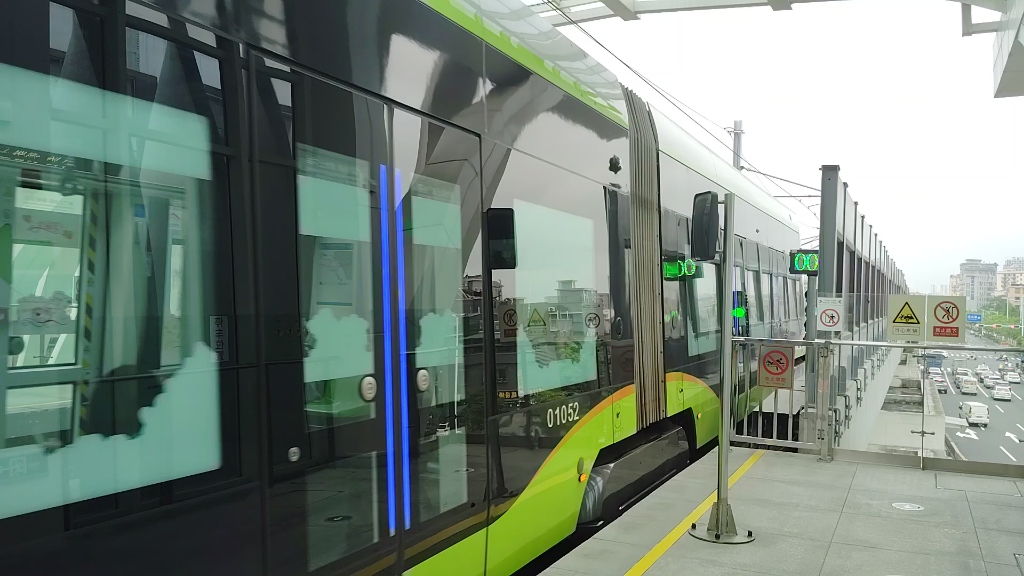 【佛山地铁】南海有轨电车1号线105号车玉器街站出站