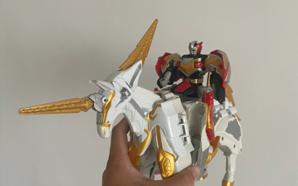 魔法战队白马dx神圣凯撒