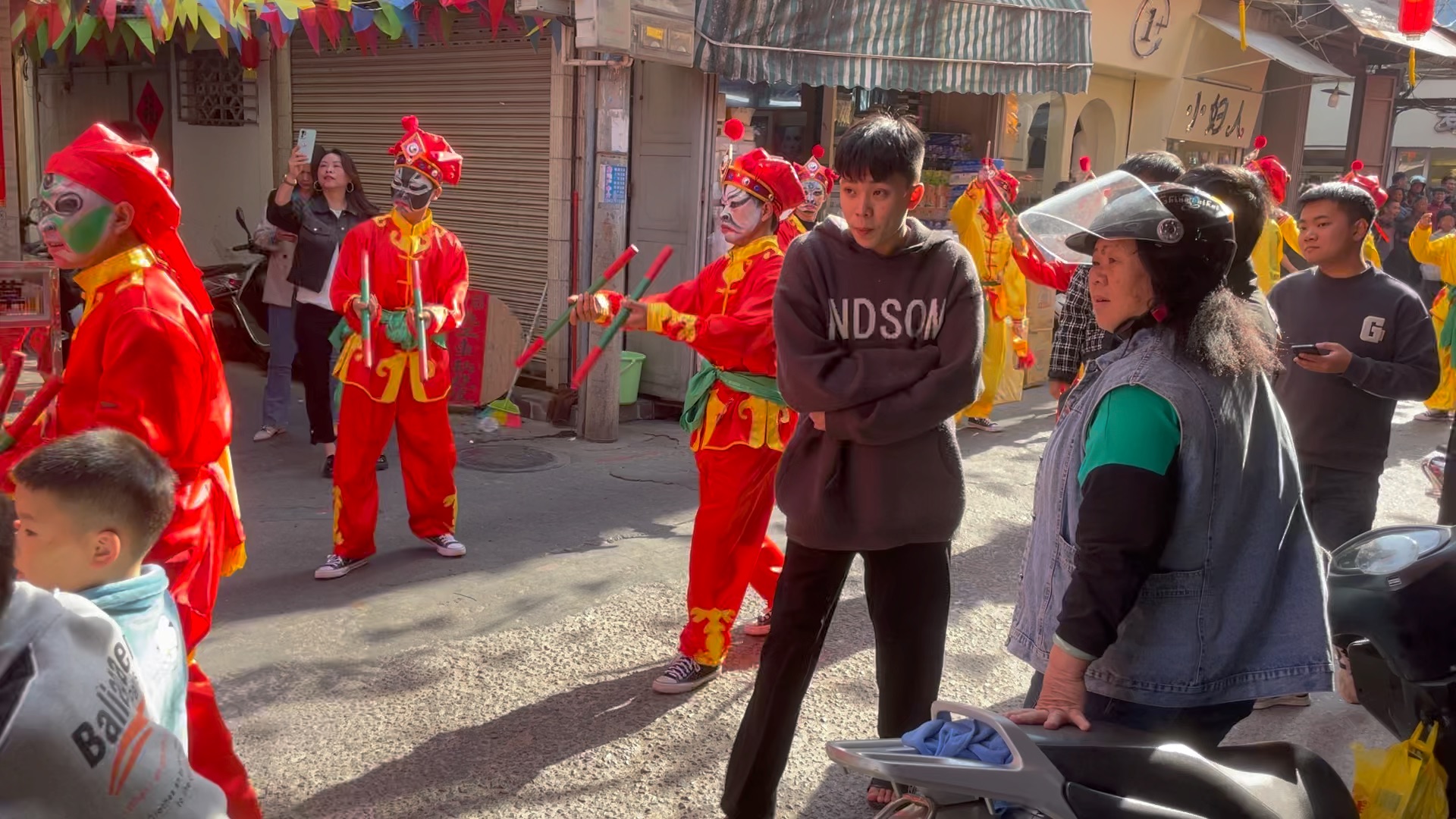 甲子城内英歌舞