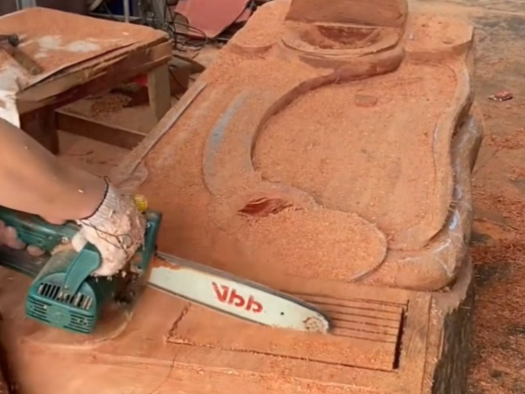 牛人用花梨木做茶台