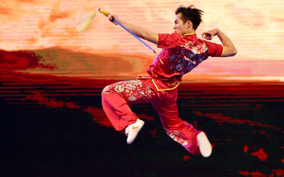 男女混合的中华传统武术表演!